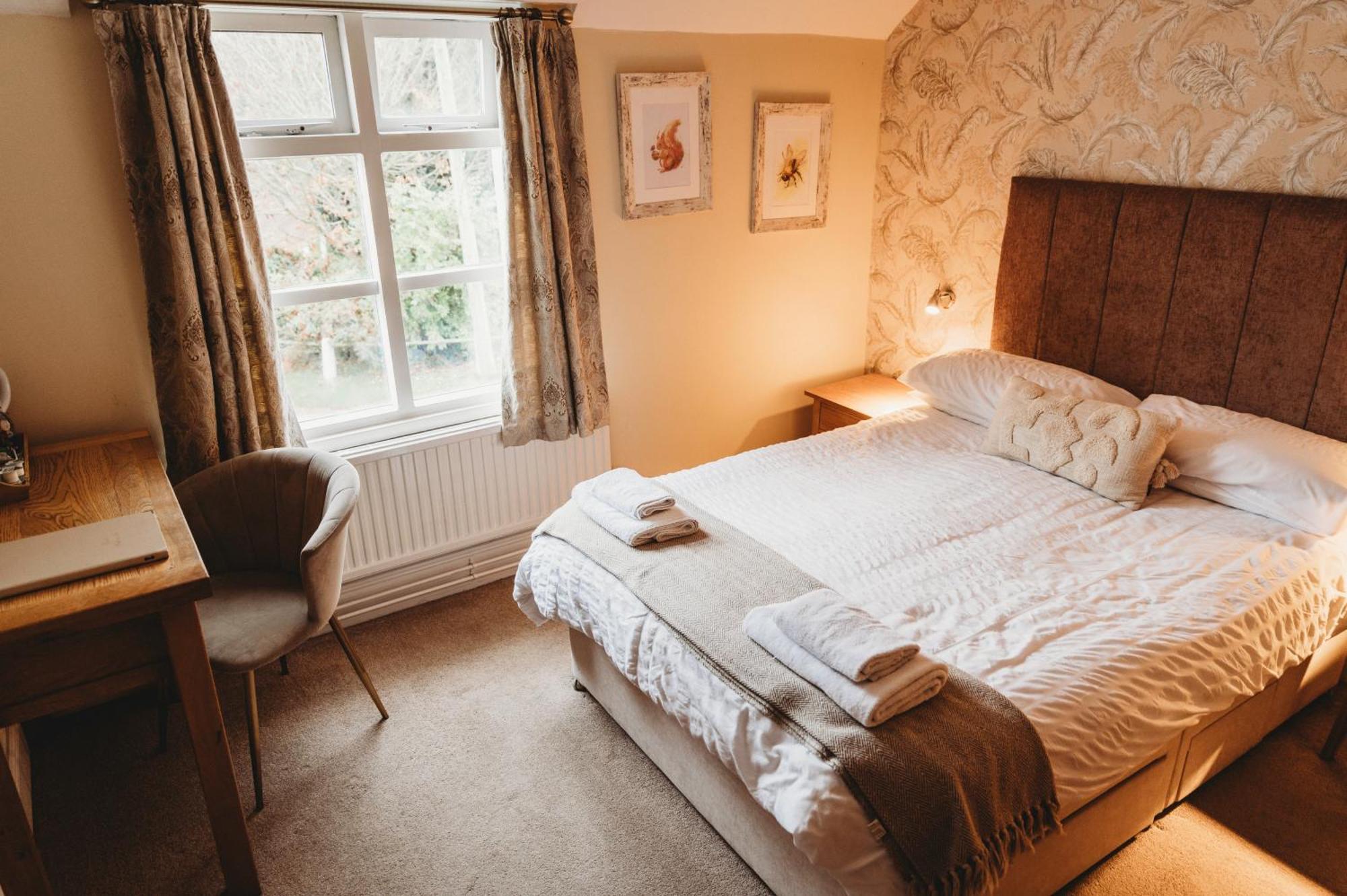 The White Lion Inn Oakham Bagian luar foto